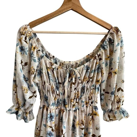 Liberty Love Womens Smocked Milkmaid Dress Size M Floral Cottage Prairie Boho - Picture 2 of 9